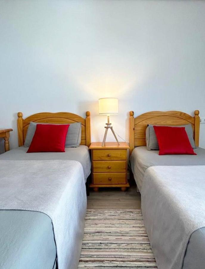 Holibai, Curuxa, Tranquilidad En El Casco Historico De Baiona Apartment Luaran gambar