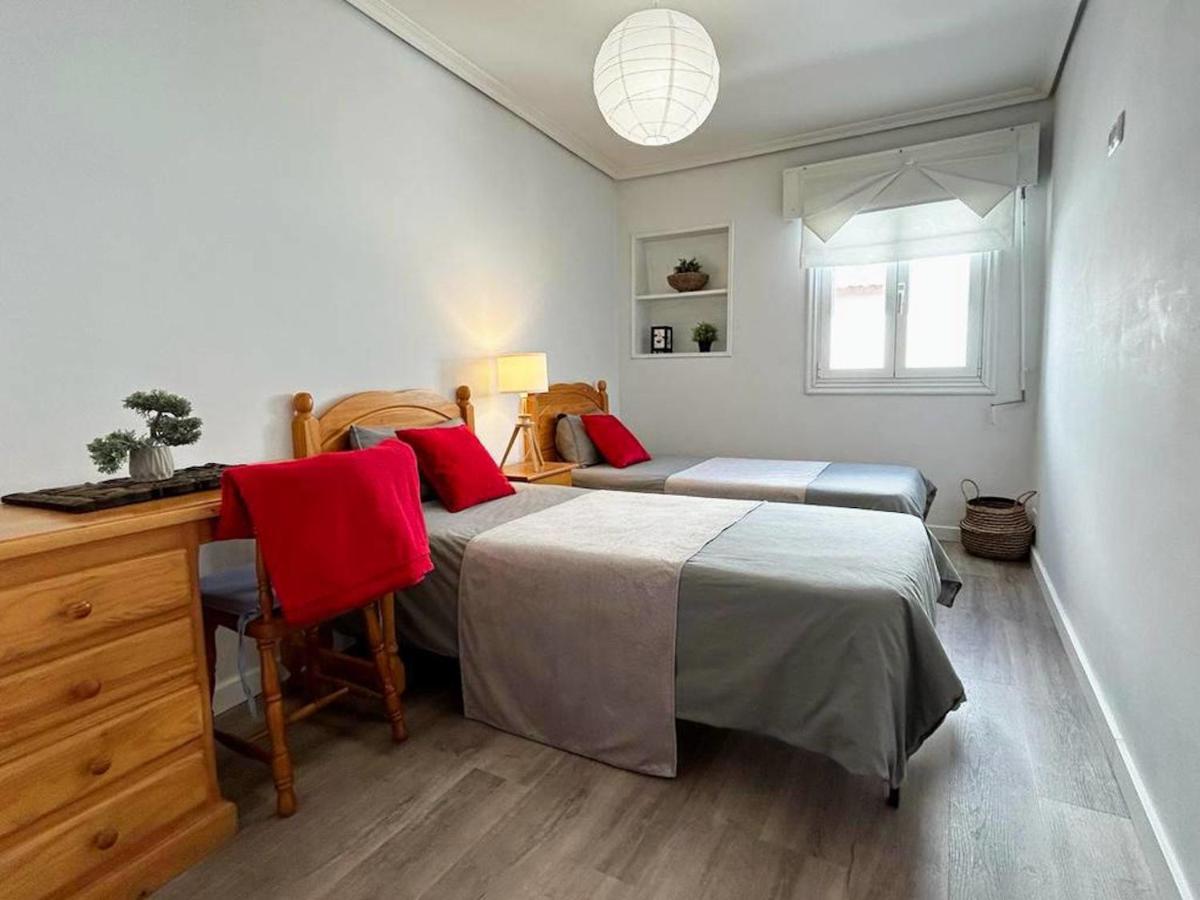 Holibai, Curuxa, Tranquilidad En El Casco Historico De Baiona Apartment Luaran gambar